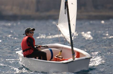 This boat was designed to be built from 3 sheets of plywood, with basic woodworking abilitie… Optimist - world's number 1 boat for the under 16's