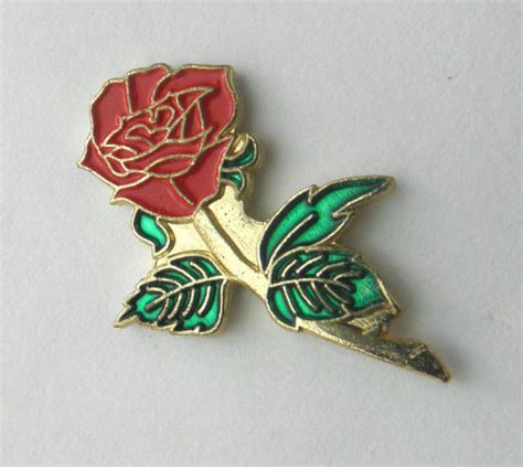 Cordon Emporium Red Rose Single Flower Lapel Pin Badge 34 Inch