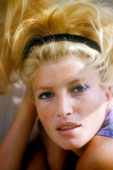 45 beautiful photos of monica vitti in the 1960s and early '70s. Monica Vitti. | Italian actress, Monica, Catherine deneuve