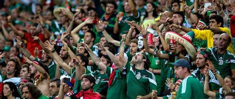 Hirving lozano, se encuentra en recuperación en el hotel en dallas. Federación mexicana de fútbol multada nuevamente por grito ...