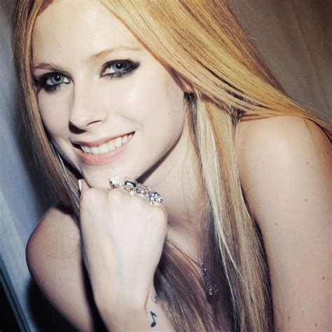 Avril Lavigne Love Sux Album Photoshoot 2022 Avril Lavigne Photo 44338145 Fanpop