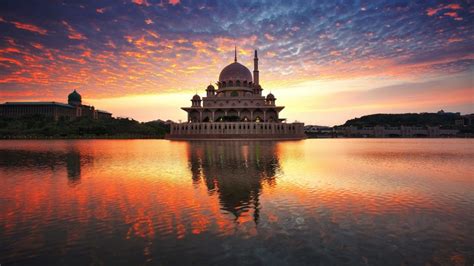 Choose from 94 printable design templates, like makkah kaabah posters, flyers, mockups, invitation cards, business cards, brochure,etc. Mosquées - Malaisie / Mosques - Malaysia - VOYAGE ONIRIQUE ...