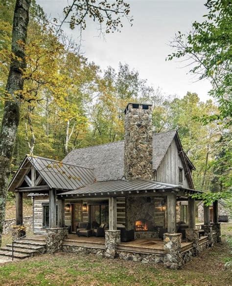 This Old Stomping Ground Cabins In The Woods Cabin Homes Small Log