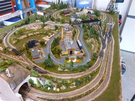 Bob S X Layout Model Railroad Layouts Plansmodel Railroad Layouts