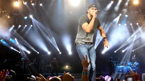$3,225 raised of $100,000 goal. Luke Bryan announces 2021 'Farm Tour' dates | Max Country ...