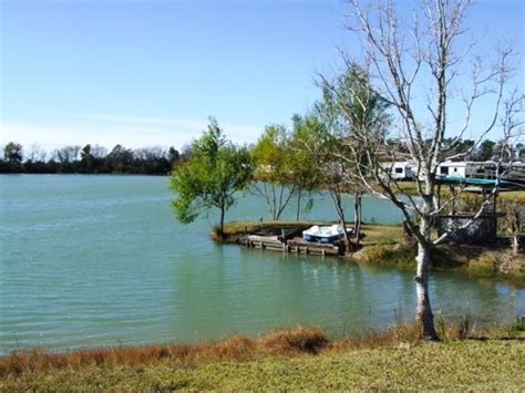 Book yosemite lakes rv resort, groveland on tripadvisor: Hidden Lake RV Park - 4 Photos, 39 Reviews - Beaumont, TX ...