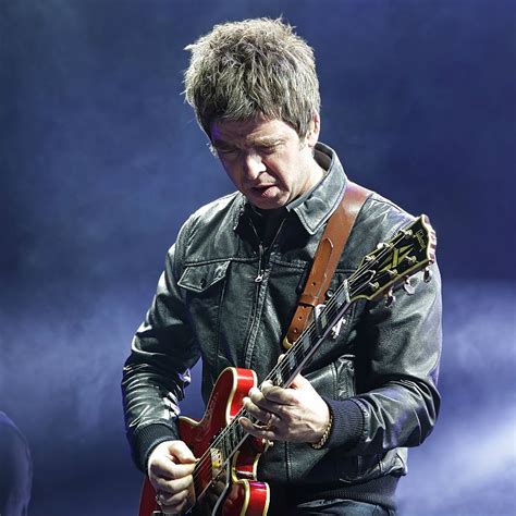 Noel gallagher oasis couple photos couples champagne people style hearts couple shots. Noel Gallagher Explains The Oasis Fan-Cycle And Getting ...