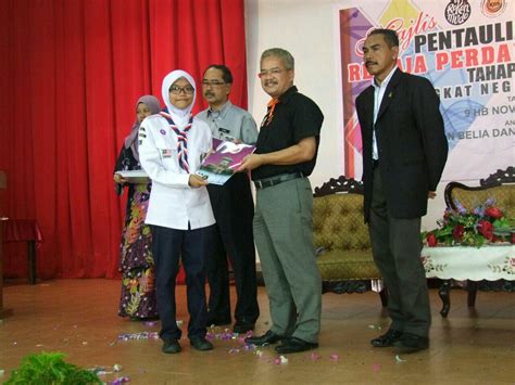 Naa malaysia menandatangani lesen keahlian the duke of edinburgh's international award. SMKDPB: ANUGERAH REMAJA PERDANA RAKAN MUDA 2016