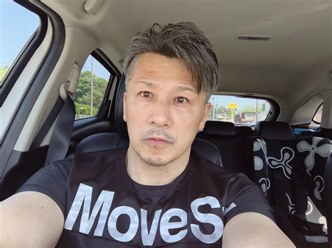 54歳初老トレーナー 嫁29歳 娘2歳11ヶ月 3人で幸せに暮らしたい 20代、30代にこんなおっさんになりたいと思われたい 同年代に自分も
