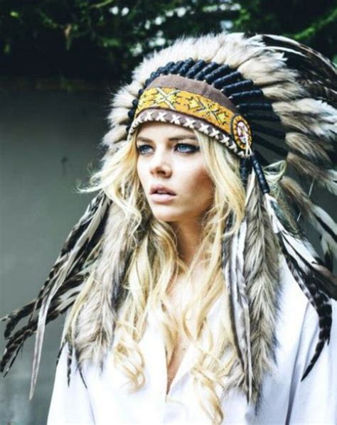 Samara Weaving Native American Headdress Native American Beauty Indian Photoshoot