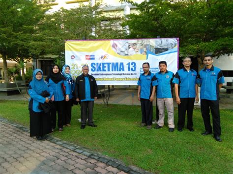 Diploma teknologi makmal perubatan adalah program yang sangat khusus yang akan mempersiapkan pelajar yang berminat untuk melanjutkan kerjaya dalam sains makmal perubatan. USM News Portal - USM MENANG ANUGERAH PEMBENTANG KERTAS ...