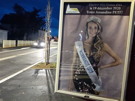386 likes · 23 talking about this. Où Amandine Petit passe-t-elle son premier Noël en tant ...