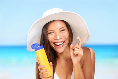 top sunscreen myths debunked