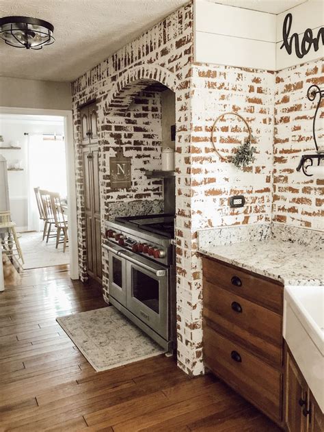 Love the brick and German schmear on the brick in this ...