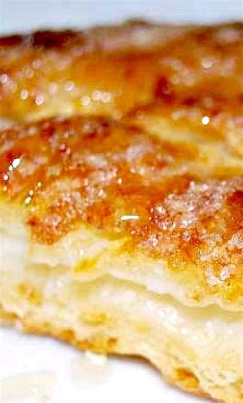 Half a recipe of filling is plenty for two tubes of crescent rolls. Cheesecake Crescent Rolls in 2019 | !!!Easy Recipes ...