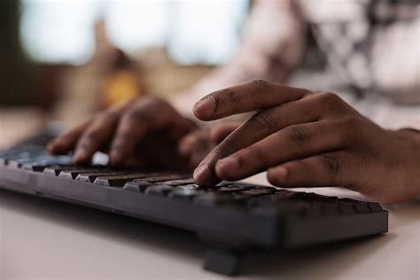 O Que Faz Um Digitador Home Office