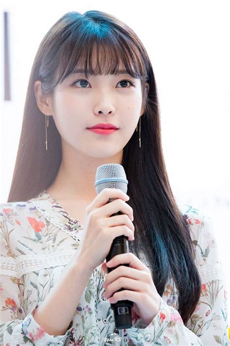 July 29, 2021, 2:12 p.m. kpop idols who look better in bangs?? | allkpop Forums