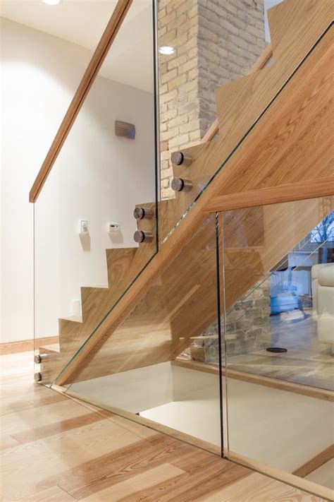 While it helps to block harsher winds, the small gaps between the glass and the posts and handrail allow you to enjoy mild breezes. Handrail for the staircase - how to choose the best one