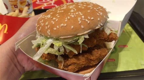 Mcspicy Mcdonald S Australia Unveils New Chicken Burgers Cheese Bacon Mcspicy And Cheese Bacon