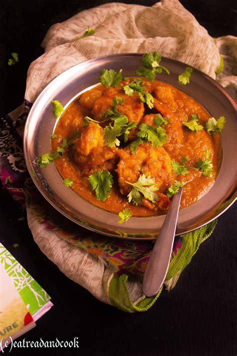 Aloo Kumro Diye Chingri Macher Jhol Prawn Curry With Potato And Pumpkin