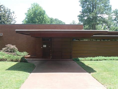 Shed roofs project as a single plane roof pitched away from the house. Cantilever Roofs & The Longest Cantilevered Roof In The ...