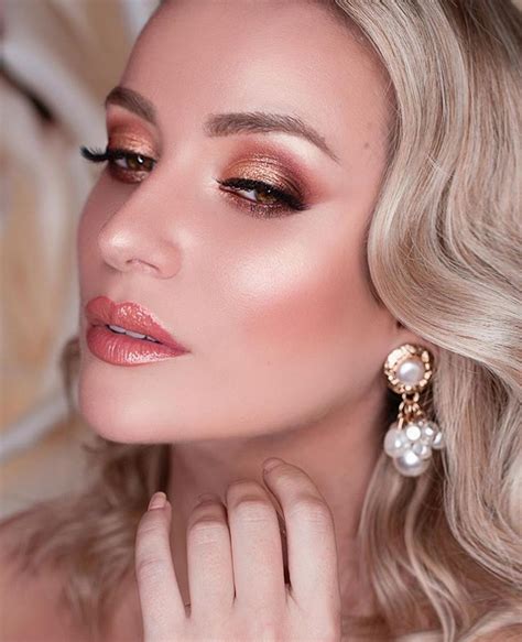 49 Stunning Wedding Makeup Looks For Any Wedding Theme