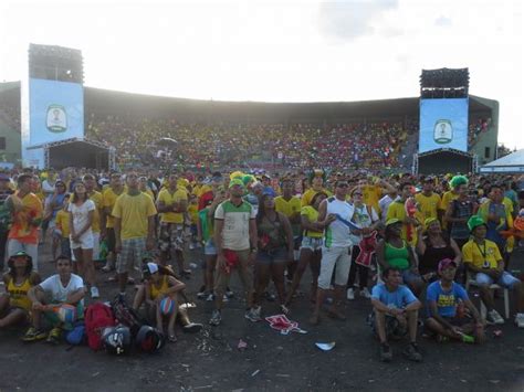 jogo entre brasil e croácia leva 17 mil pessoas ao fifa fan fest de cuiabá gazeta digital