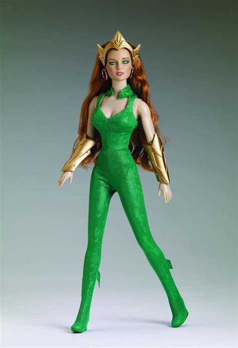 Dec131840 Tonner Dc New 52 Mera 16 In Doll Previews World
