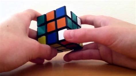 Comment Faire Un Rubiks Cube Étape 13 La Face Blanche Youtube