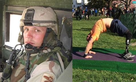 double amputee iraq veteran now helps others through yoga your daily dish