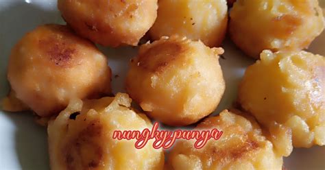 Ada yang disebut tepung semolina dan terigu atau tepung serbaguna, sampai tepung. Resep Rondo royal / tape singkong goreng oleh Nungky ...