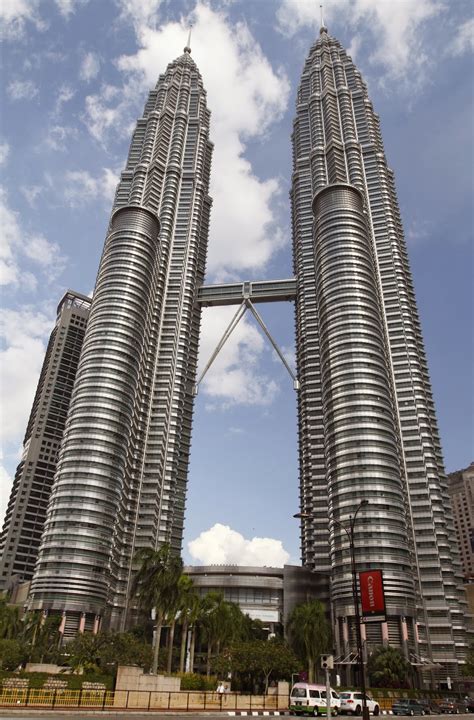 Top 5 Must Visit Places In Malaysia Footprints Of Erica