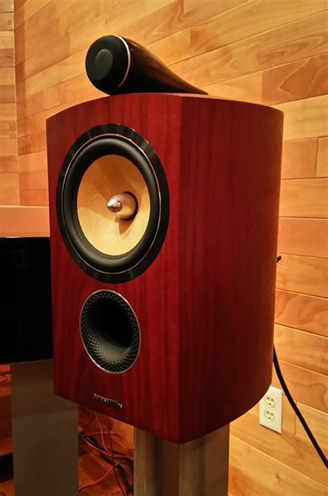 D is known to be better used by men than by women. B&W 805Diamondを展示品価格で販売します。 - OTAIAUDIOのブログ
