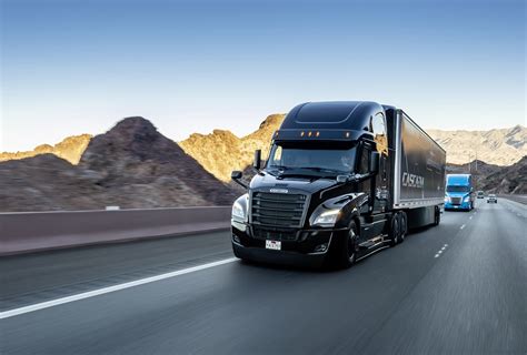Δυναμικές κινήσεις από την Daimler Trucks για υψηλού επιπέδου αυτόνομη