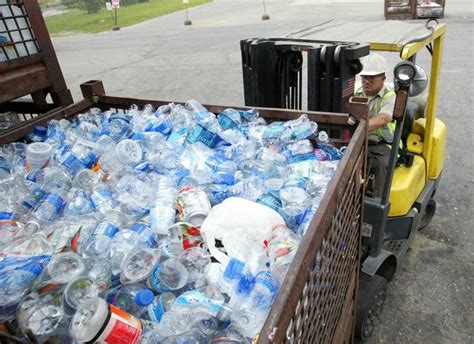 Son Stakeholders Develop Standards For Recycled Plastic Bottles