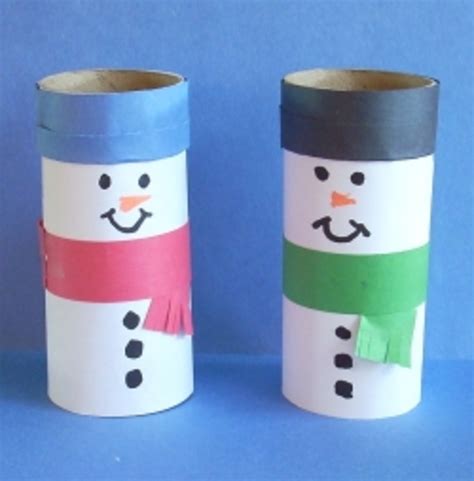 Paper Christmas Crafts - FeltMagnet