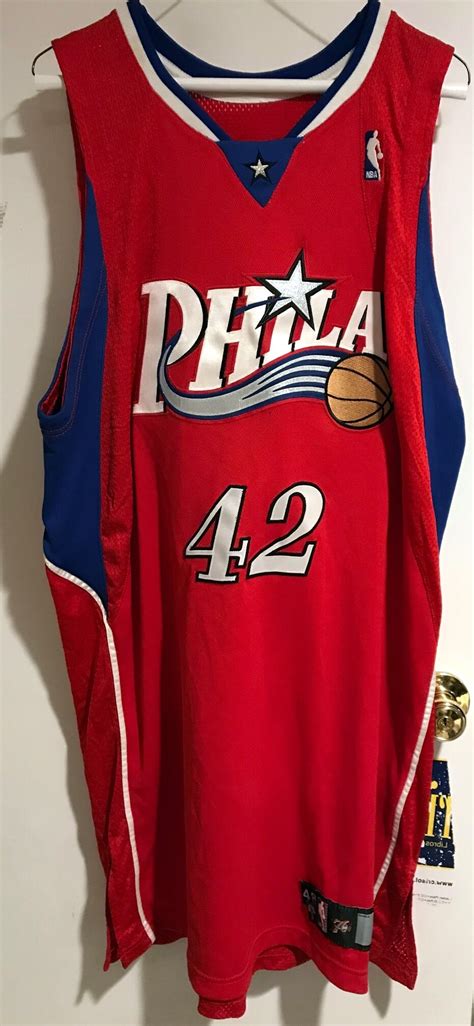 Look no further than the philadelphia 76ers shop at fanatics international for all your favorite 76ers gear including official 76ers jerseys and more. Philadelphia 76ers Game Worn Jersey Signed Elton Brand ...