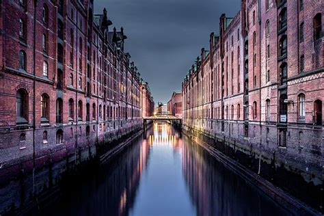 Architecture Channel City Hamburg Old 4k Wallpaper And