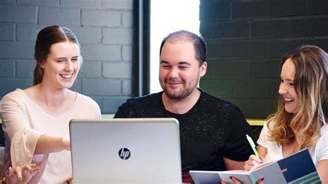 Important dates for Trimester 2, 2022 – Deakin Life