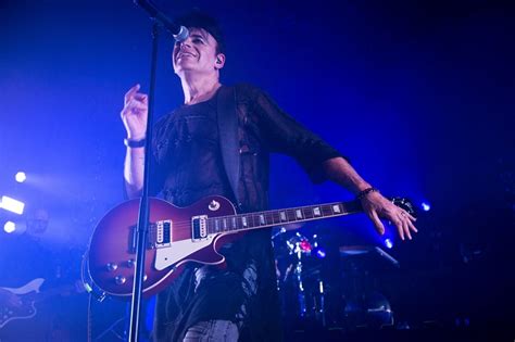 Mp3 тип рипа (with tubeway army), gary numan has remained consistently creative and released a huge. Gary Numan Got £37 Pounds For A Million Streams Of One Of ...