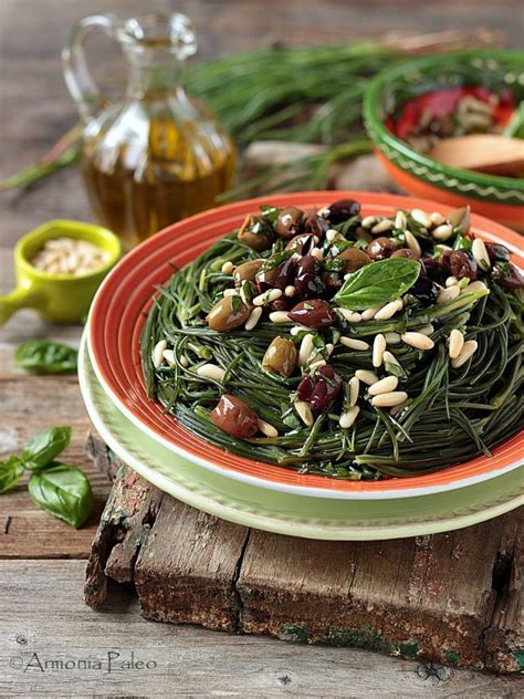 Ieri pomeriggio ero nell'orto a guardare mentre si trinciavano i resti delle culture dell'anno passato. Cavolo Rosso in Agrodolce con Mele e Spezie | Ricette ...