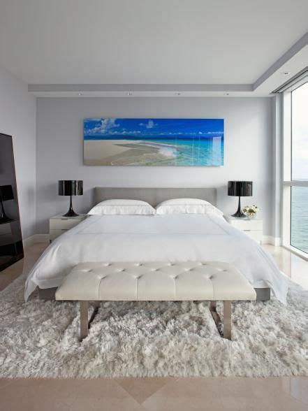 Feng Shui Secrets To Attract Love And Money Contemporary Bedroom Bedroom Layouts Modern