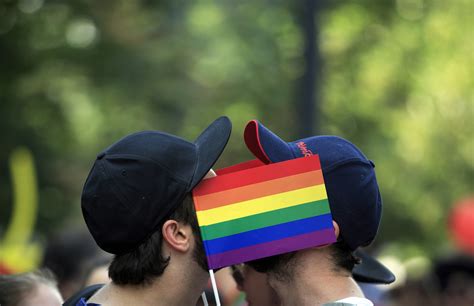 Bermuda Repeals Same Sex Marriage World Is Crazy