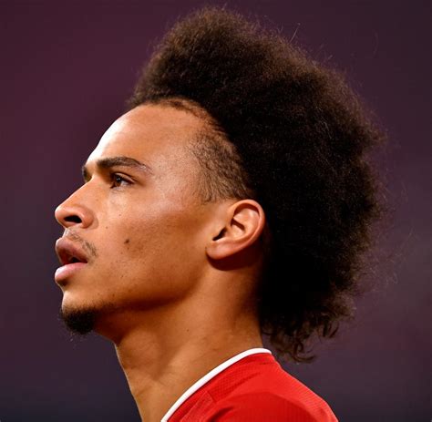 Wann und wie die impfung gegen masern verabreicht wird und welche risiken bestehen, lesen sie hier! Rummenigge: Fußballer als mögliche Vorbilder beim Impfen ...