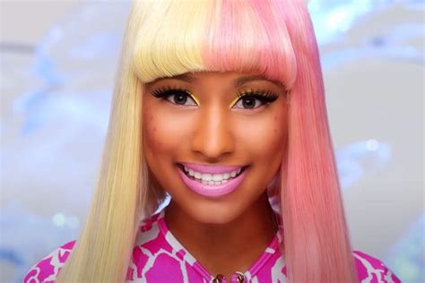 Nicki Minaj Celebrates Super Bass Diamond Certification