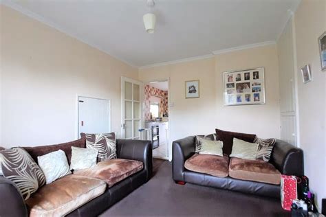 Widford Road Hunsdon Ware Sg12 5 Bedroom Semi Detached House For