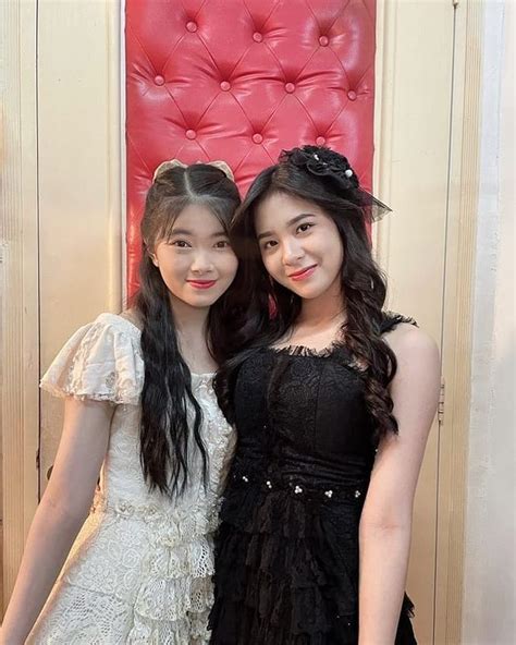 Azizi Zee Di Instagram Fiozee Zeejkt48 Aziziasadel Adeljkt48 Jkt48 Zee Shanijkt48