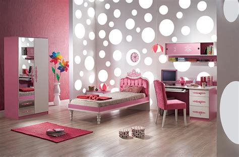 Need ideas for your teen's bedroom? 15 Cool Ideas For Pink Girls Bedrooms | DigsDigs