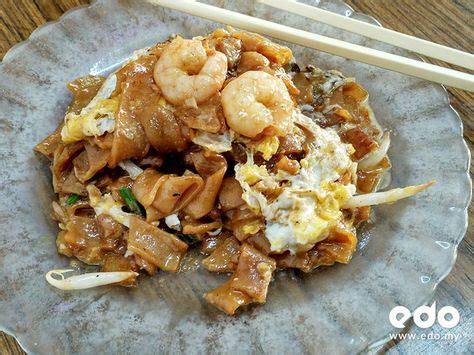 Kid kenobi with the force, nobody mess with the gang! Golden Fried Kuey Teow @ Sin Lean Lee | Ipoh food, Food, Lunch