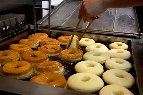 fryer donuts donut frying doughnuts deep type doughnut food desire choosing everyone every